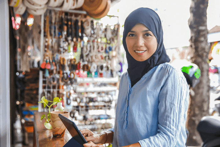 Mastercard Strive Indonesia: Empowering 300,000 small businesses to succeed in the digital economy
