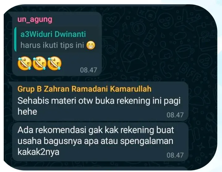 WhatsApp chat screenshot showing users discussing opening a bank account and business account recommendations.